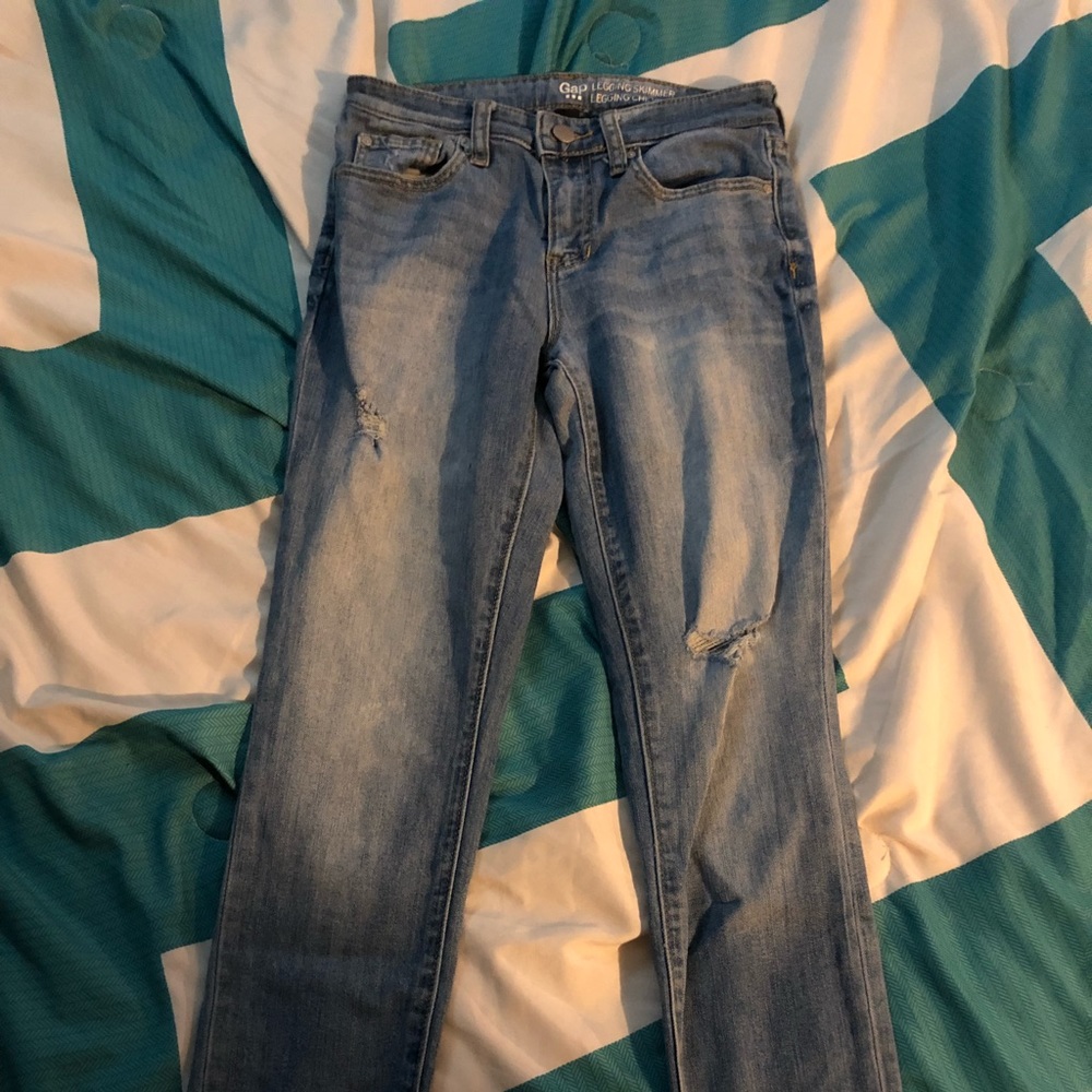 GAP jeans size 2 skinny